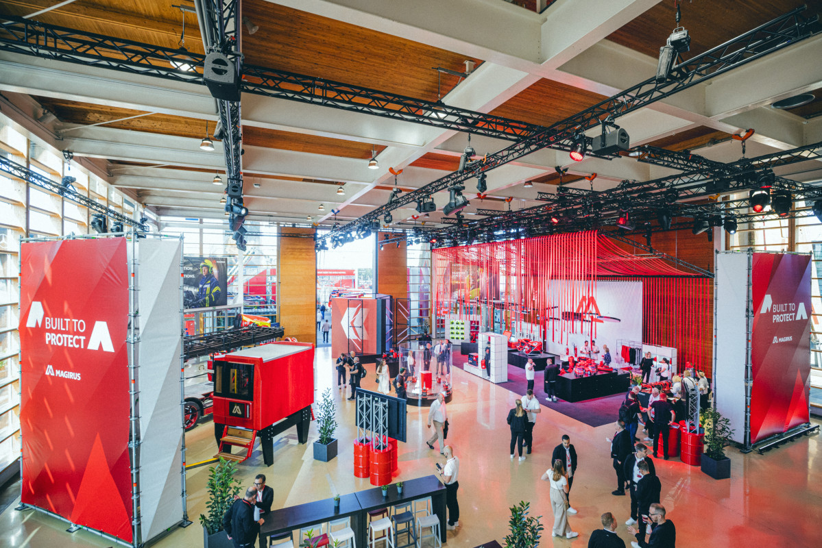Magirus Pavilion 32
